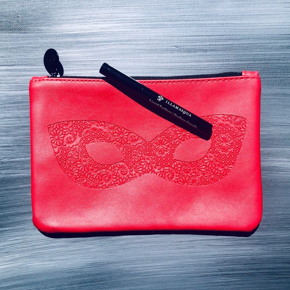 NEW Travel Black Fine Liquid Eyeliner & Makeup Bag